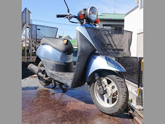 志木市下宗岡で無料で引き取り処分と廃車をした原付バイクのトゥデイ FI